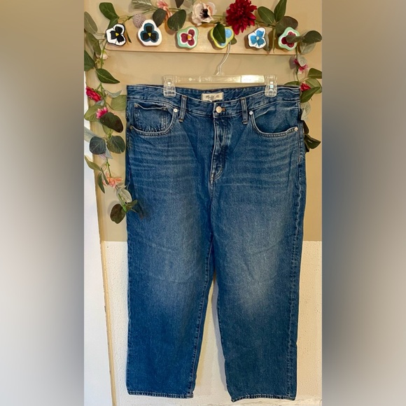 Madewell Curvy Low-Slung Straight Jeans in Palmina wash - Picture 4 of 11